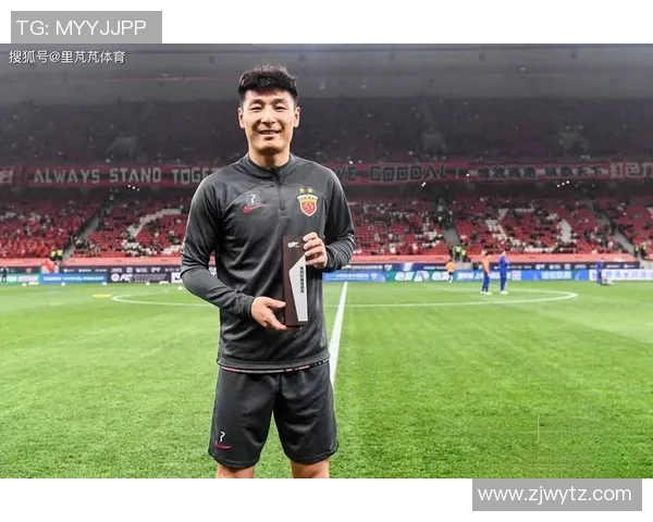 中国足球明星的崛起与支持力量共舞的辉煌历程